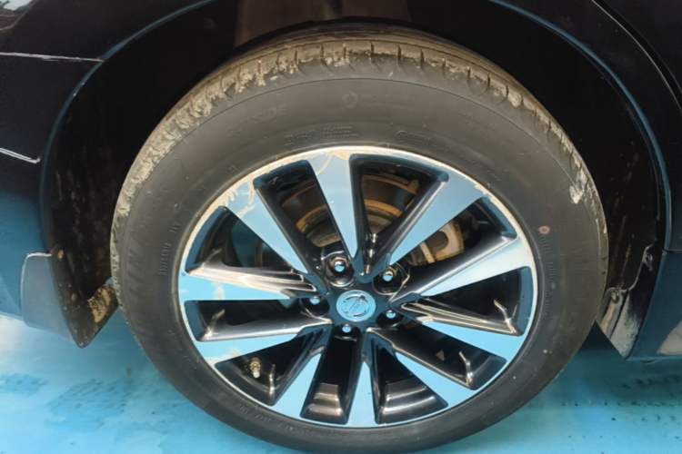 Used Nissan Teana 2016 2.0L XL Comfort Edition Right Rear Wheel Hub