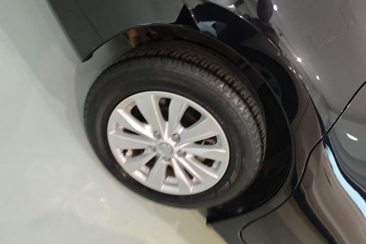 Used Nissan Teana 2016 2.0L XE Fashion Edition Right Rear Wheel Hub