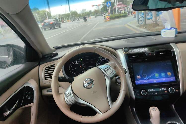 Used Nissan Teana 2016 Revised Version 2.0L XL Comfort Edition Steering Wheel