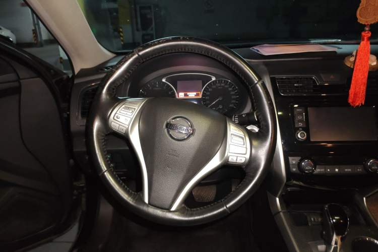 Used Nissan Teana 2016 2.0L XL-Upper Smart Edition Steering Wheel