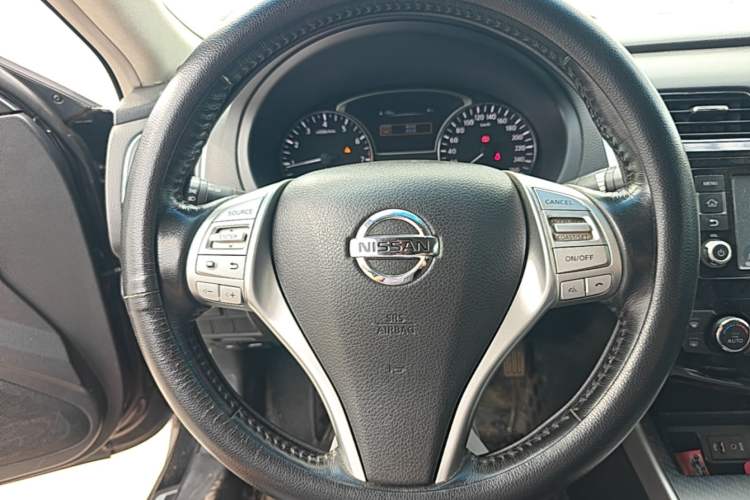 Used Nissan Teana 2016 Revised Version 2.0L XL Comfort Edition Steering Wheel