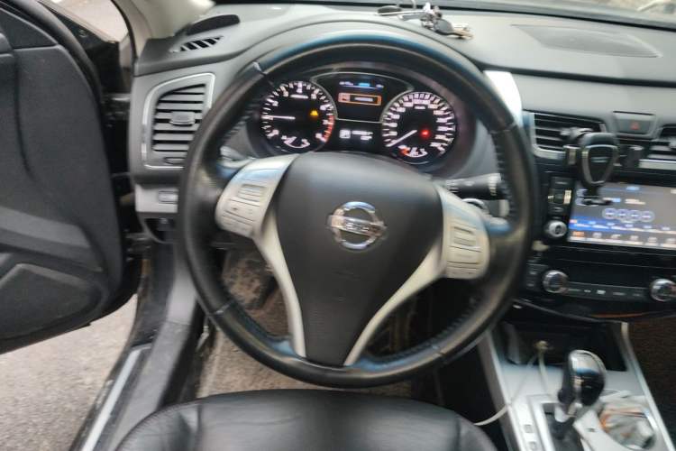 Used Nissan Teana 2016 2.0L XL Comfort Edition Steering Wheel