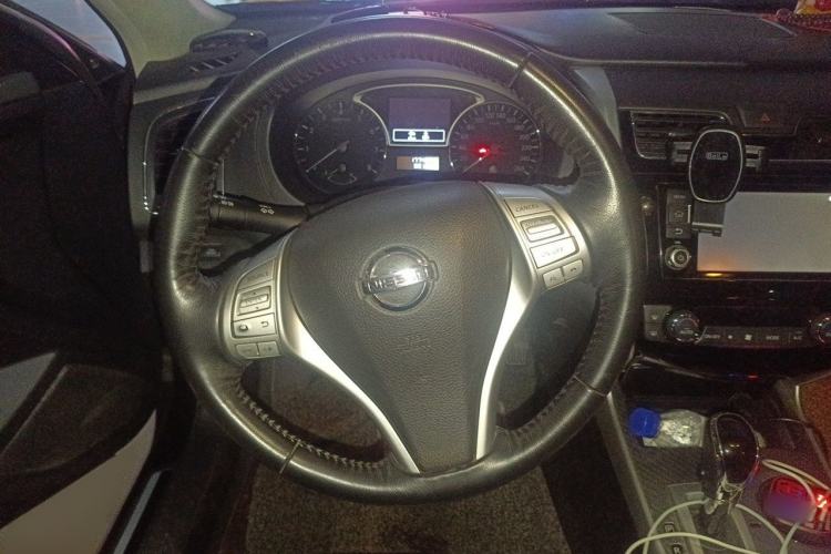 Used Nissan Teana 2016 Revised Version 2.0L XL Comfort Edition Steering Wheel