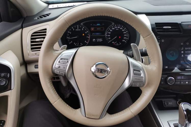 Used Nissan Teana 2016 2.5L XL-Upper Smart Enjoyment Version Steering Wheel