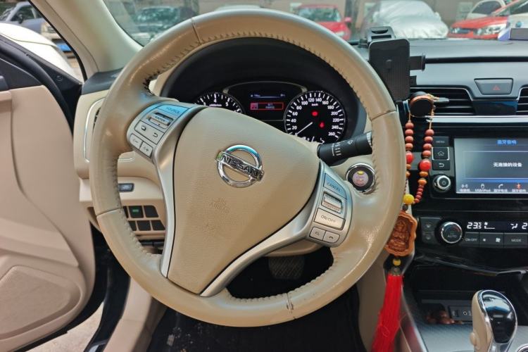 Used Nissan Teana 2016 Revised Version 2.0L XL Comfort Edition Steering Wheel