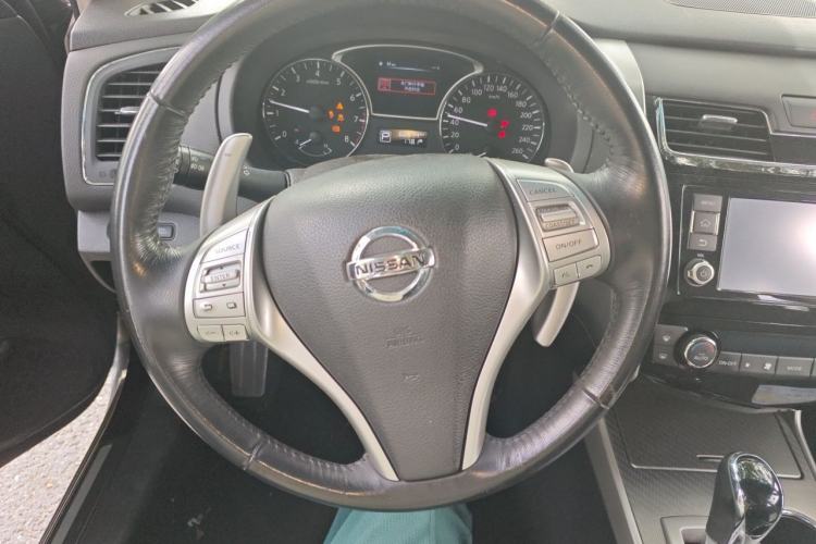 Used Nissan Teana 2016 2.5L XL Comfort Edition Steering Wheel