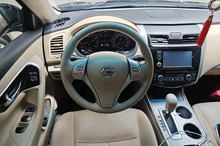 Used Nissan Teana 2016 2.0L XL Comfort Edition Steering Wheel