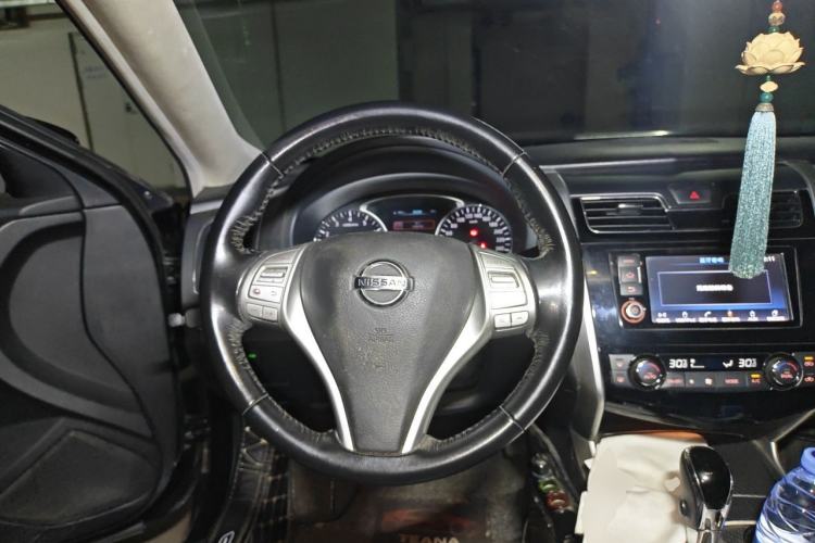 Used Nissan Teana 2016 Revised Version 2.0L XL Comfort Edition Steering Wheel