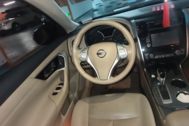 Used Nissan Teana 2016 2.0L XL Comfort Edition Steering Wheel