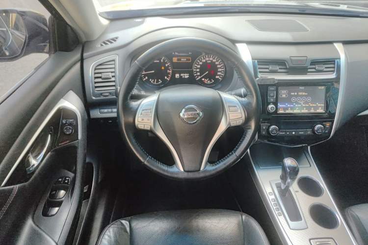 Used Nissan Teana 2016 2.0L XL Comfort Edition Steering Wheel