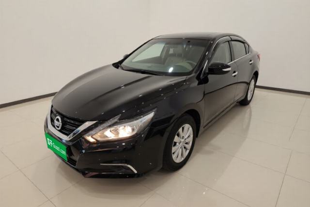 Ojetý Nissan Teana 2016 2.0L XE Fashion Edition
