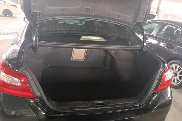 Used Nissan Teana 2016 Revised Version 2.0L XL Comfort Edition Trunk