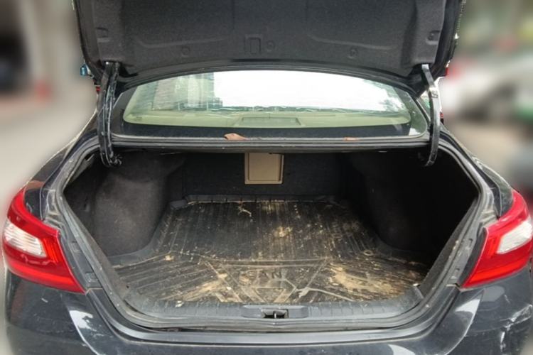 Used Nissan Teana 2016 2.0L XE Fashion Edition Trunk