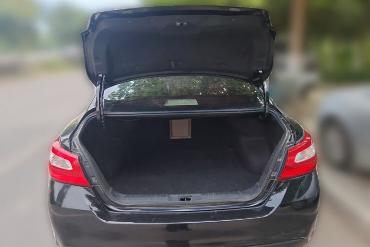 Used Nissan Teana 2016 2.0L XE Fashion Edition Trunk