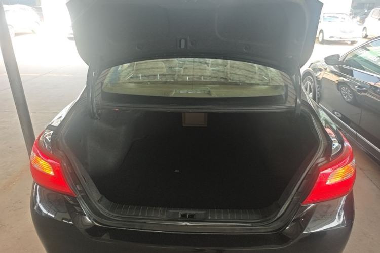 Used Nissan Teana 2016 2.0L XE Fashion Edition Trunk
