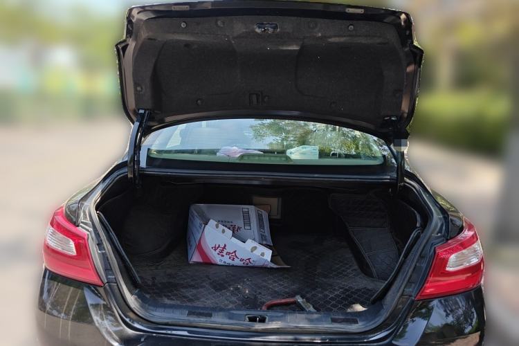Used Nissan Teana 2016 2.0L XE Fashion Edition Trunk