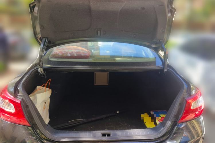 Used Nissan Teana 2016 2.0L XE Fashion Edition Trunk