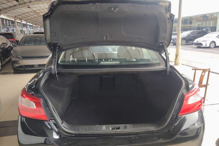 Used Nissan Teana 2016 2.0L XL Comfort Edition Trunk