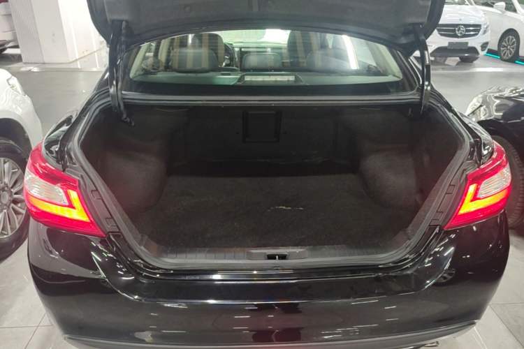 Used Nissan Teana 2016 Revised Version 2.0L XL Comfort Edition Trunk
