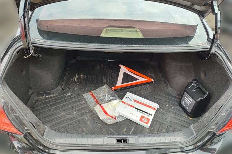 Used Nissan Teana 2016 2.0L XE Fashion Edition Trunk