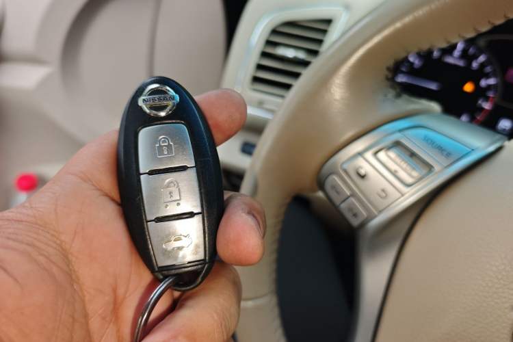 Used Nissan Teana 2016 Revised Version 2.0L XL Comfort Edition Vehicle Key