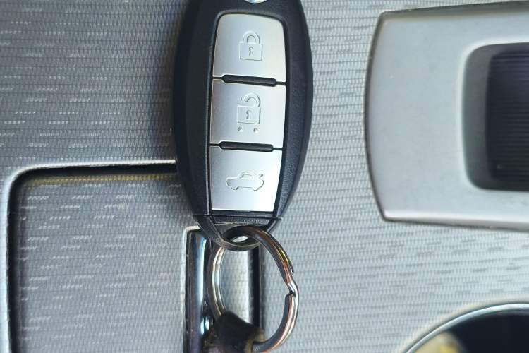 Used Nissan Teana 2016 2.0L XL Comfort Edition Vehicle Key