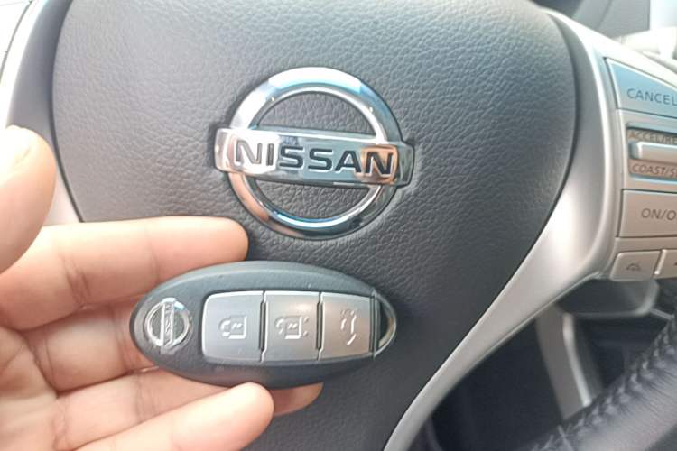 Used Nissan Teana 2016 Revised Version 2.0L XL Comfort Edition Vehicle Key