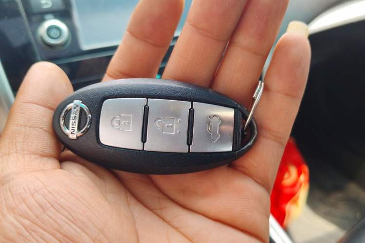 Used Nissan Teana 2016 Revised Version 2.0L XL Comfort Edition Vehicle Key