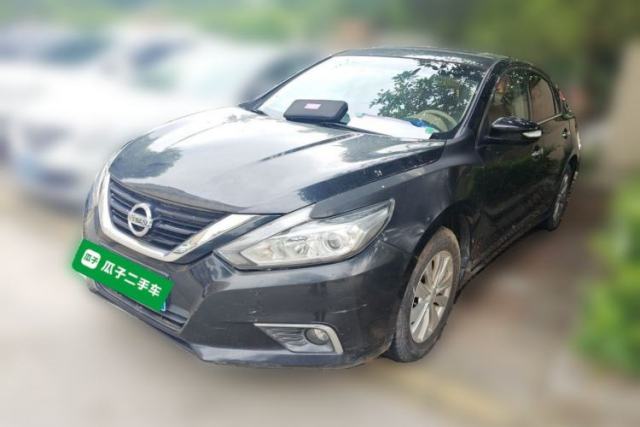 Ojetý Nissan Teana 2016 2.0L XE Fashion Edition