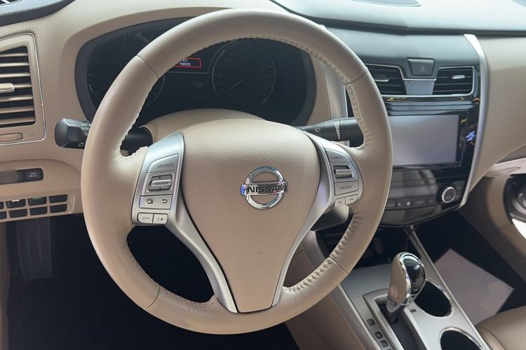 Used Nissan Teana 2016 2.0L XL Comfort Edition Steering Wheel