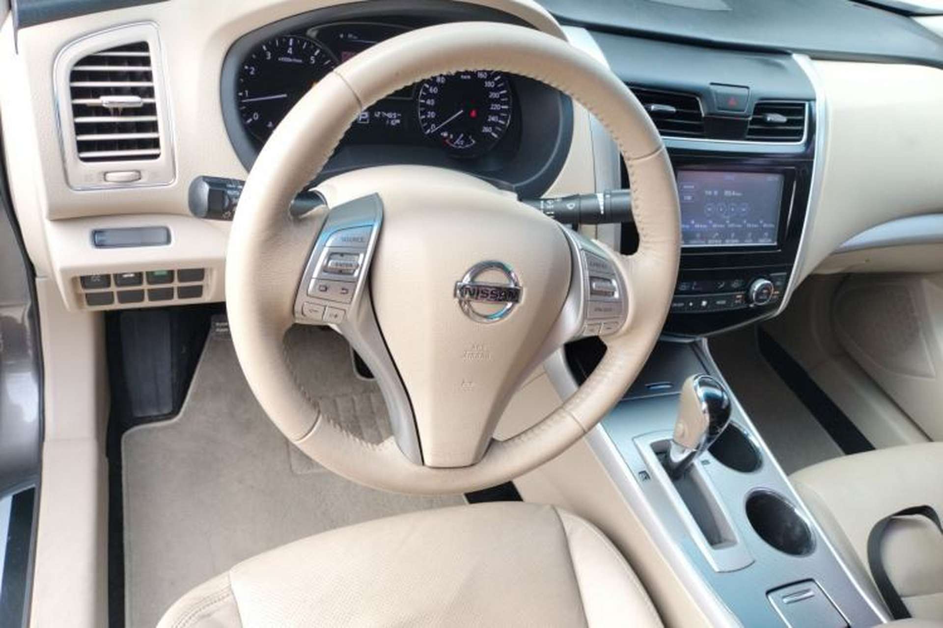 Used Nissan Teana 2016 Revised Version 2.0L XL Comfort Edition Steering Wheel