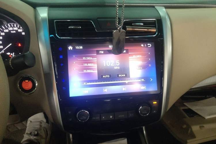 Used Nissan Teana 2016 2.0L XE Fashion Edition Audio And AC Panel