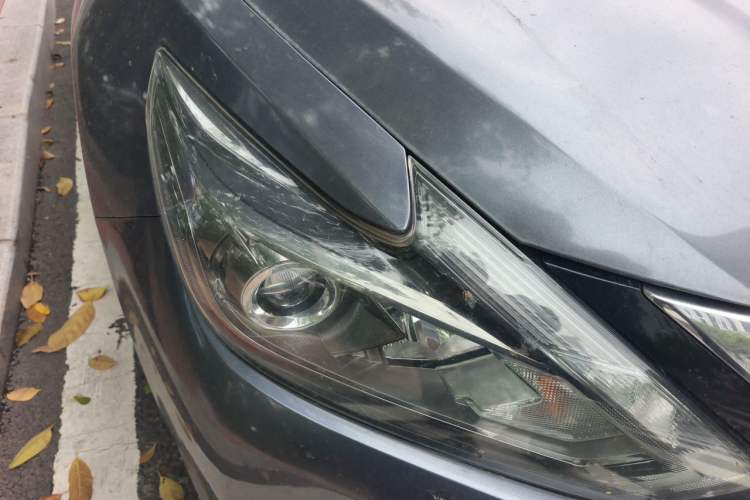 Used Nissan Teana 2016 Revised Version 2.0L XL Comfort Edition Right Front Headlight