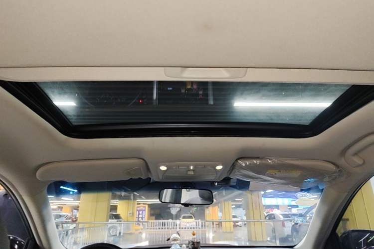 Used Nissan Teana 2016 Revised Version 2.0L XL Comfort Edition Headliner