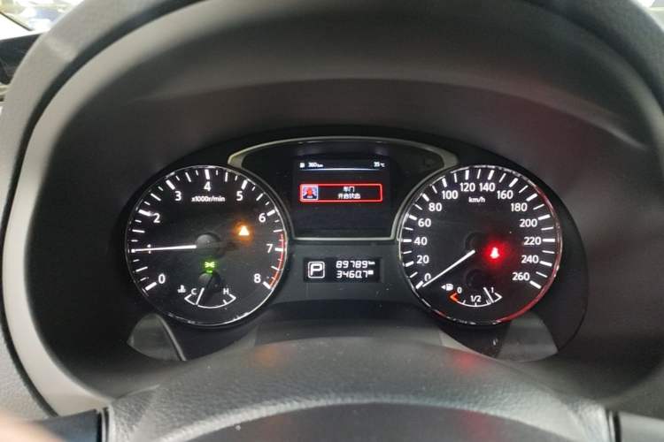 Used Nissan Teana 2016 Revised Version 2.0L XL Comfort Edition Instrument Cluster