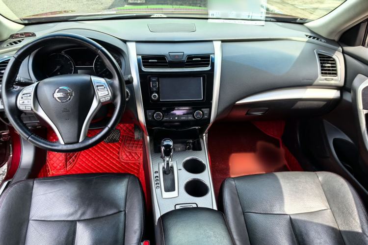 Used Nissan Teana 2016 2.0L XL Comfort Edition Interior 6