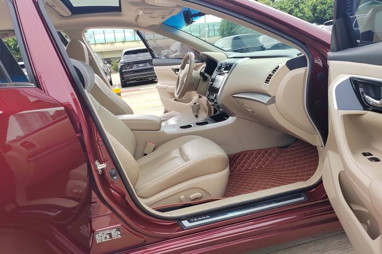 Used Nissan Teana 2016 Revised Version 2.0L XL Comfort Edition Interior 7