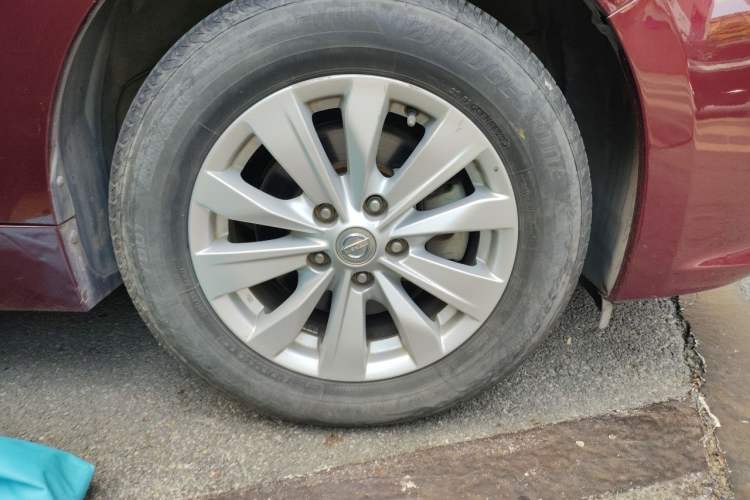 Used Nissan Teana 2016 2.5L XL Comfort Edition Right Front Wheel Hub