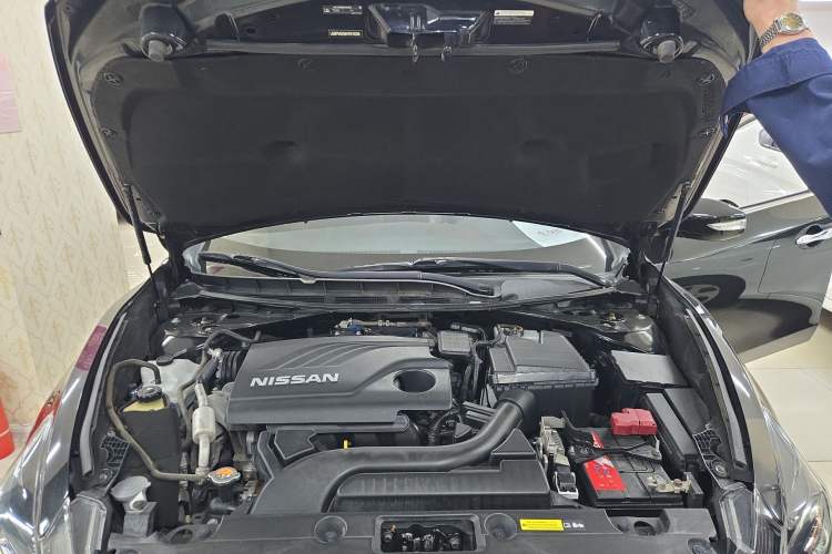 Used Nissan Teana 2016 Revised Version 2.0L XL Comfort Edition Engine Bay