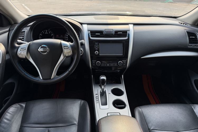Used Nissan Teana 2016 Revised Version 2.0L XL Comfort Edition Interior 2
