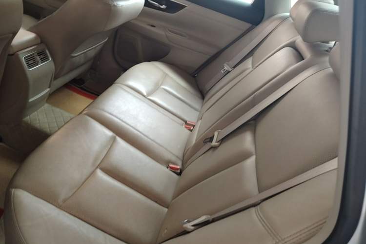Used Nissan Teana 2016 2.0L XL-Upper Smart Edition Left Rear Seat
