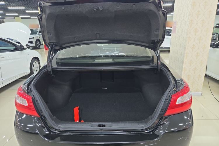 Used Nissan Teana 2016 Revised Version 2.0L XL Comfort Edition Trunk