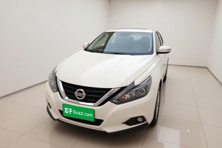 Używany Nissan Teana 2016 Revised Version 2.0L XL Comfort Edition Guazi used car, China used car export, Used car for sale, Used cars, Cheapest cars for sale