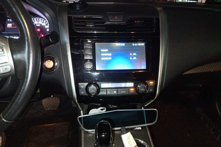 Used Nissan Teana 2016 2.0L XL Comfort Edition Audio And AC Panel