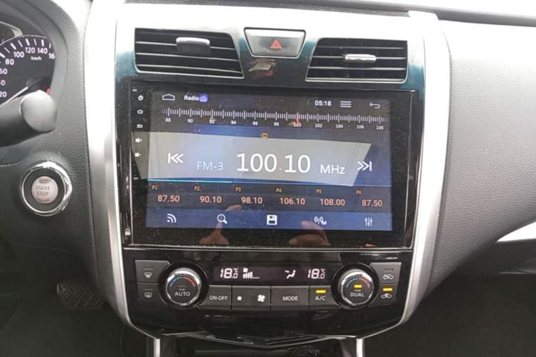 Used Nissan Teana 2016 2.5L XL Comfort Edition Audio And AC Panel