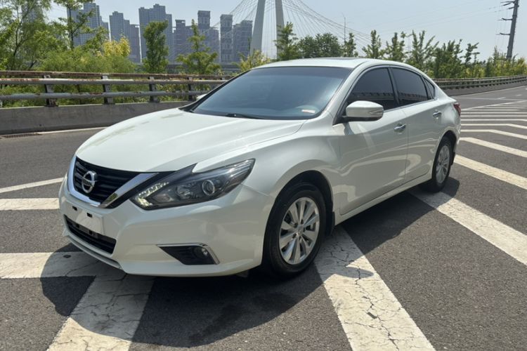 Used Nissan Teana 2016 Revised Version 2.0L XL Comfort Edition Guazi used car, China used car export, Used car for sale, Used cars, Cheapest cars for sale