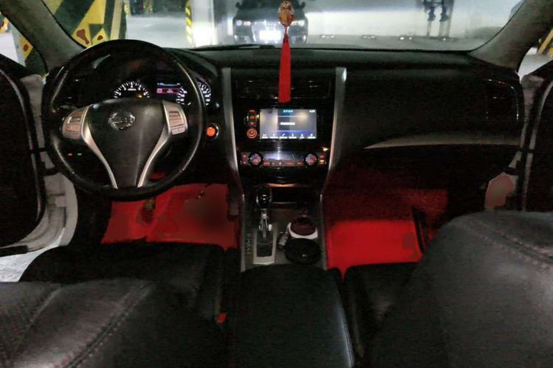 Used Nissan Teana 2016 2.0L XL Comfort Edition Center Console