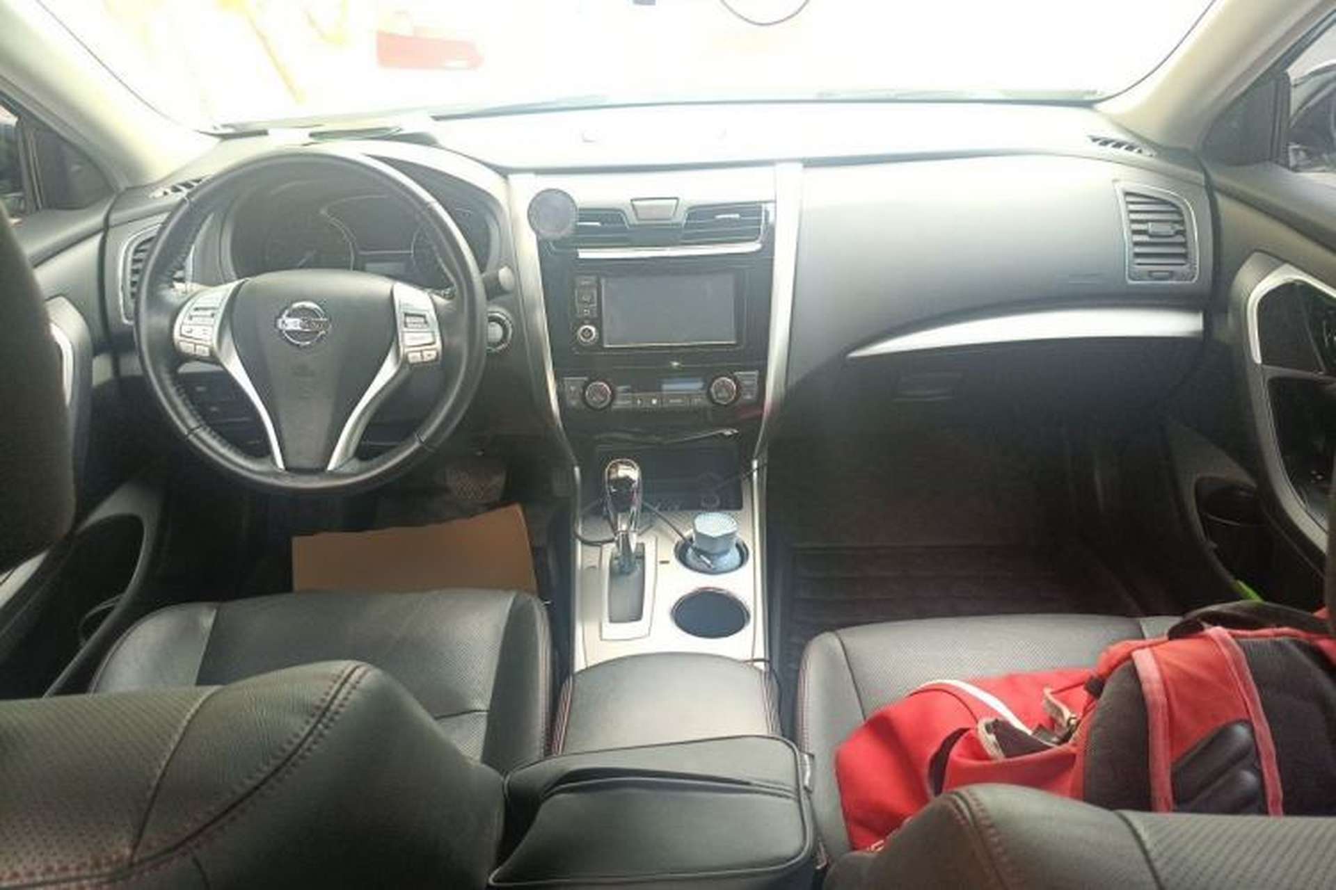 Used Nissan Teana 2016 2.0L XL-Upper Smart Edition Center Console
