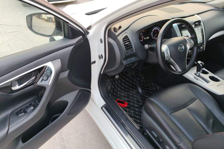 Used Nissan Teana 2016 2.0L XL Comfort Edition Driver Seat
