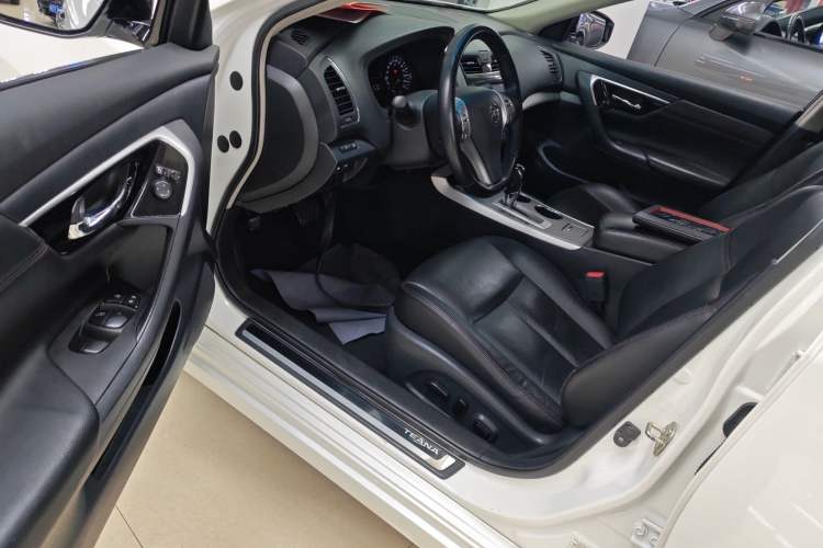 Used Nissan Teana 2016 Revised Version 2.0L XL Comfort Edition Driver Seat